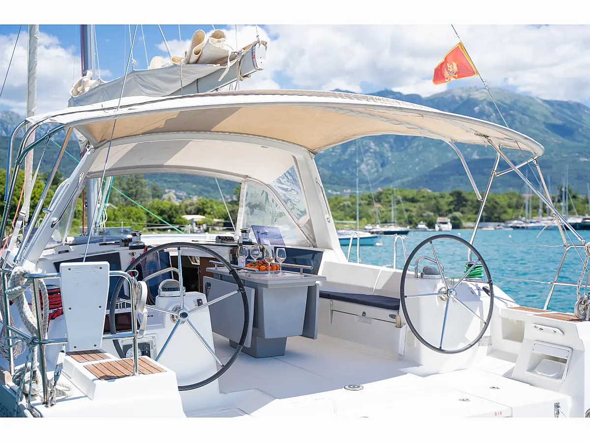 Oceanis 45